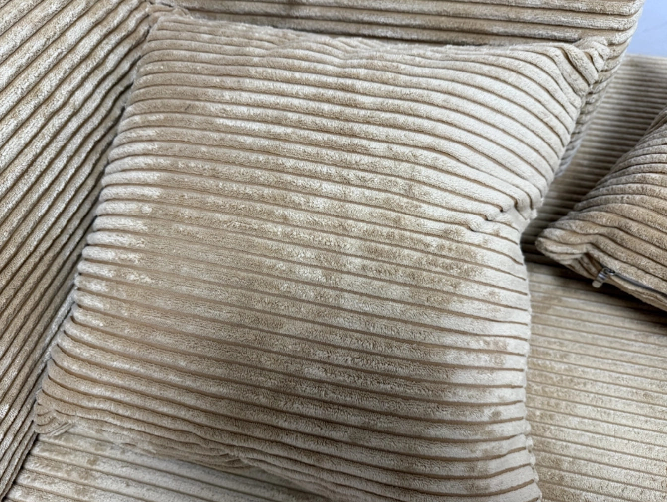 French-Inspired Convertible Sofa Bed with Latex-Enhanced Comfort