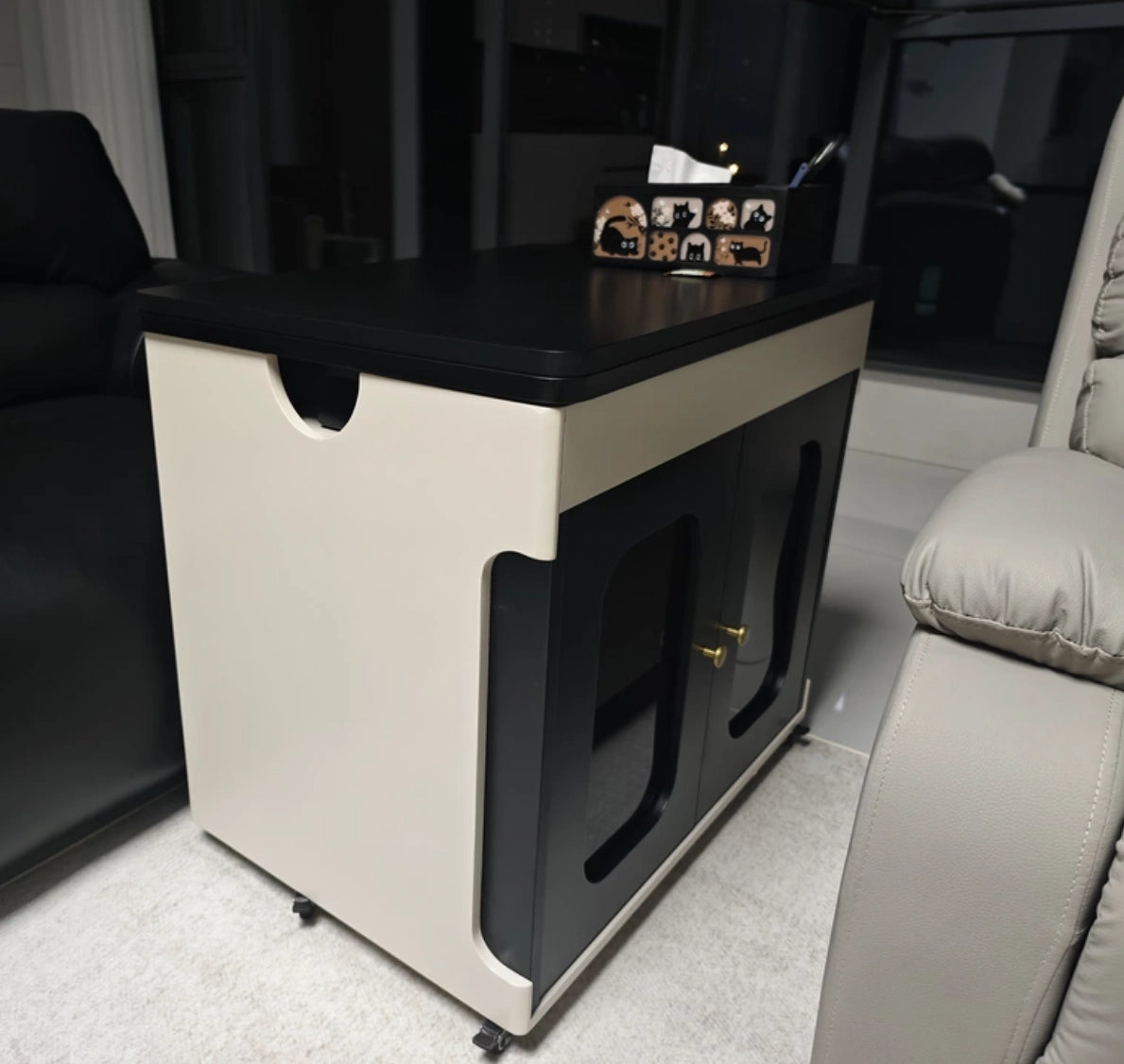 Transforming Solid Wood Lift-Top Coffee & Dining Table with Storage